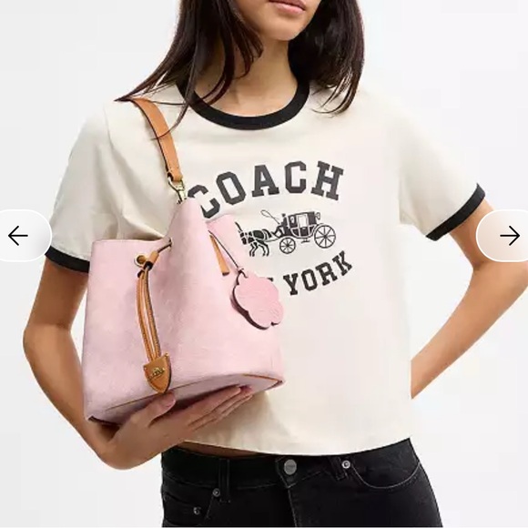 NWT🌸Coach Rowan Bucket Bag In Signature Canvas With Charms CEA23 Powder Pink - Picture 7 of 9
